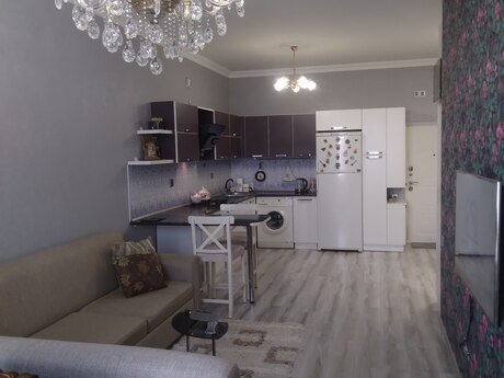 2 otaqlı yeni tikili - 7-ci mikrorayon q. - 57 m²