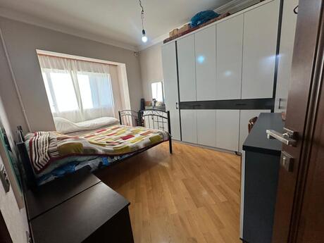 3 otaqlı köhnə tikili - Əhmədli q. - 85 m²