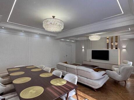 4 otaqlı yeni tikili - Nərimanov r. - 210 m²