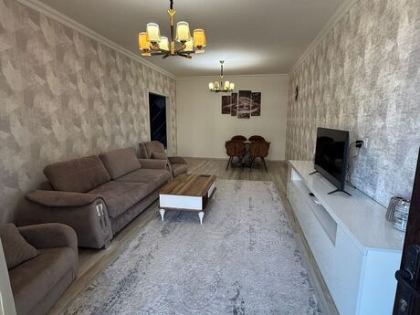 2-комн. новостройка - м. 8 ноября - 100 м²