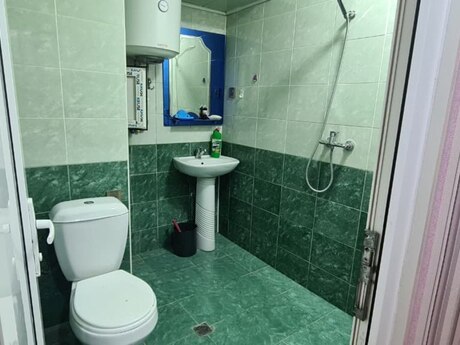 3-комн. вторичка - м. Гянджлик - 70 м²