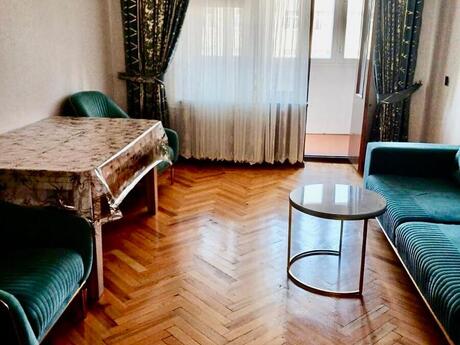 3-комн. вторичка - м. Халглар Достлугу - 70 м²