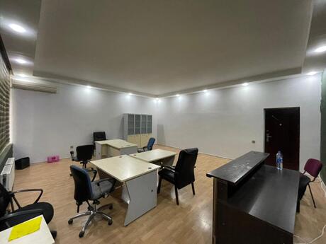 1 otaqlı ofis - Nərimanov r. - 45 m²