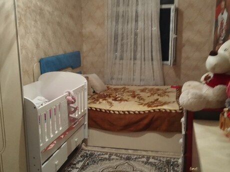3-комн. вторичка - м. Мемар Аджеми - 65 м²