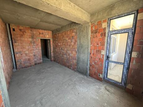 2-комн. новостройка - м. Иншаатчылар - 105 м²