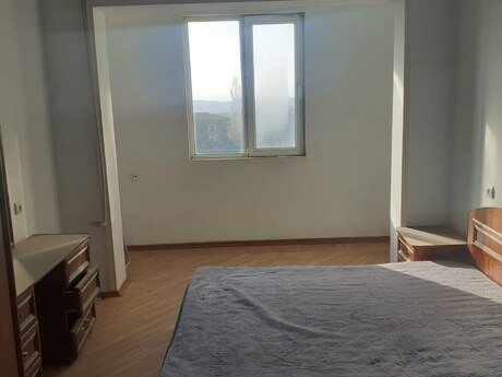 2-комн. вторичка - пос. 9-й мкр - 65 м²
