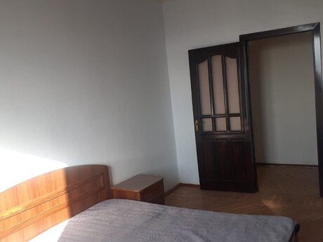 2-комн. вторичка - пос. 9-й мкр - 65 м²