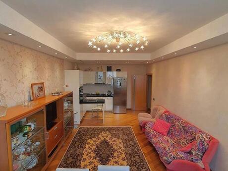 3 otaqlı yeni tikili - 8-ci mikrorayon q. - 95 m²