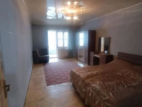 2 otaqlı köhnə tikili - Şəki - 55.6 m²
