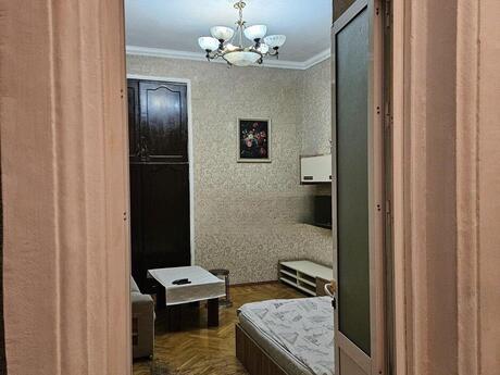 2 otaqlı köhnə tikili - İçəri Şəhər m. - 60 m²