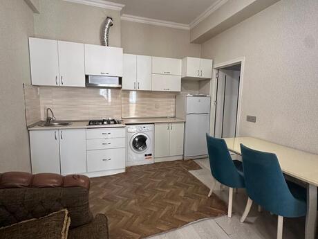 2 otaqlı yeni tikili - İnşaatçılar m. - 50 m²
