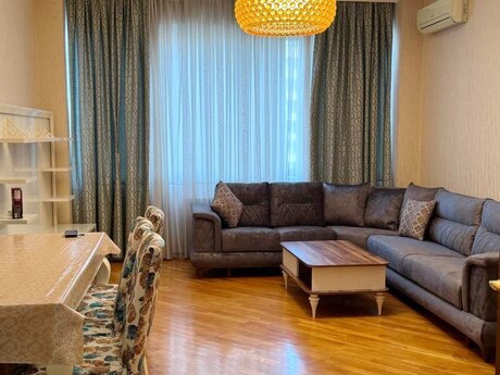 2 otaqlı yeni tikili - Elmlər Akademiyası m. - 100 m²