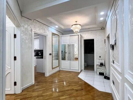 3 otaqlı yeni tikili - Memar Əcəmi m. - 143 m²
