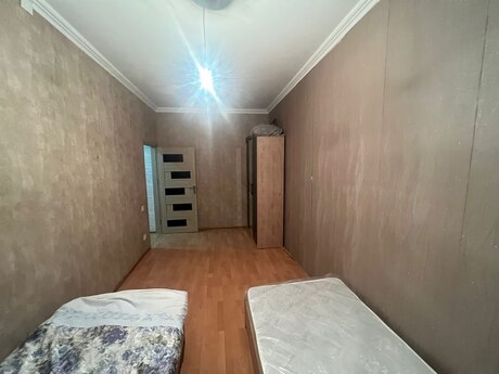 2 otaqlı köhnə tikili - 7-ci mikrorayon q. - 55 m²