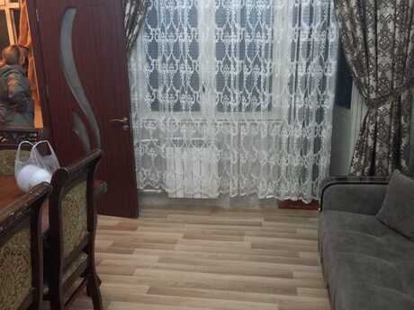 3 otaqlı köhnə tikili - Memar Əcəmi m. - 45 m²