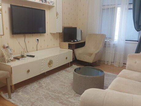 3-комн. вторичка - м. Ази Асланов - 85 м²