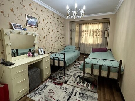 3 otaqlı köhnə tikili - Bakıxanov q. - 73 m²