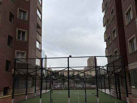 3-комн. новостройка - Насиминский  р. - 127 м²