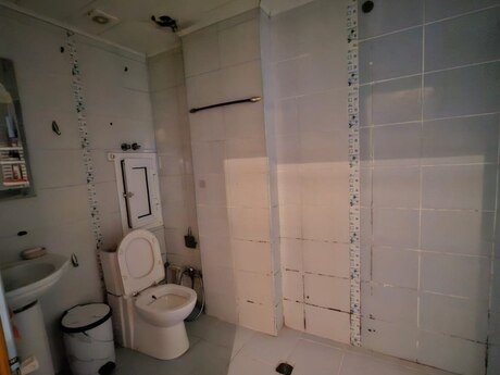 2 otaqlı yeni tikili - İnşaatçılar m. - 55 m²
