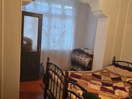 2 otaqlı köhnə tikili - Neftçilər m. - 30 m²