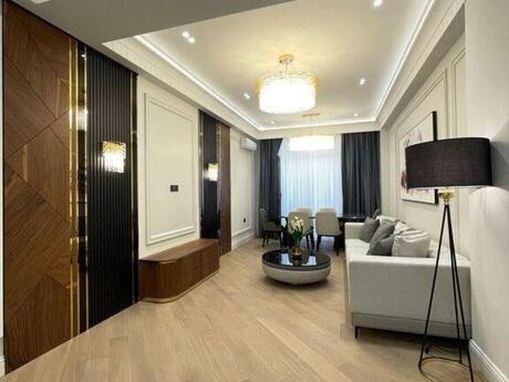4 otaqlı yeni tikili - Elmlər Akademiyası m. - 160 m²