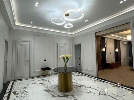 4 otaqlı yeni tikili - Elmlər Akademiyası m. - 160 m²