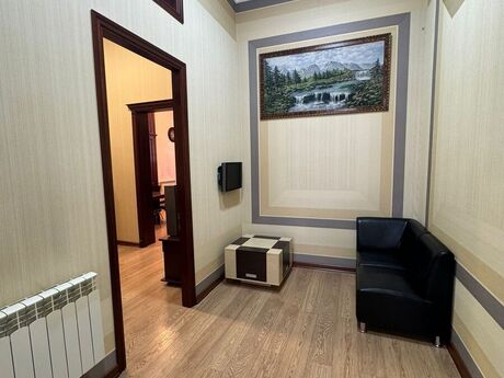 Obyekt - 8 Noyabr m. - 115 m²