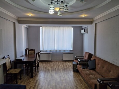 2-комн. новостройка - м. Кара Караев - 98 м²
