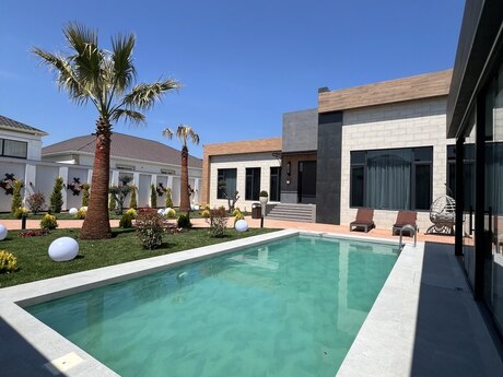 5 otaqlı həyət evi/bağ evi - Mərdəkan q. - 250 m²