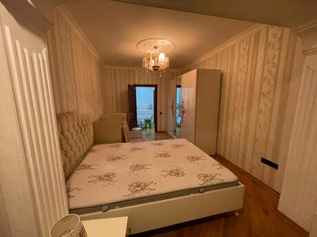 2 otaqlı köhnə tikili - Memar Əcəmi m. - 70 m²
