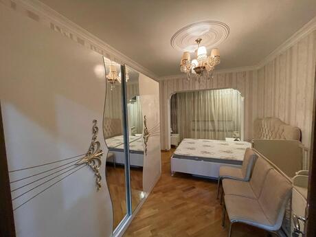2 otaqlı köhnə tikili - Memar Əcəmi m. - 70 m²