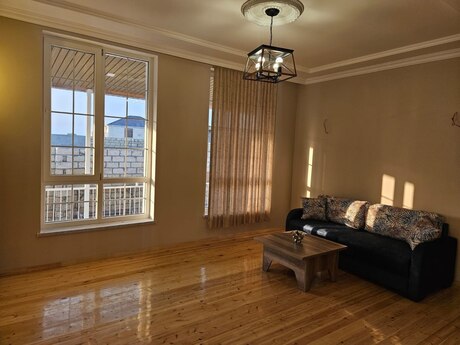 4 otaqlı həyət evi/bağ evi - Pirşağı q. - 100 m²