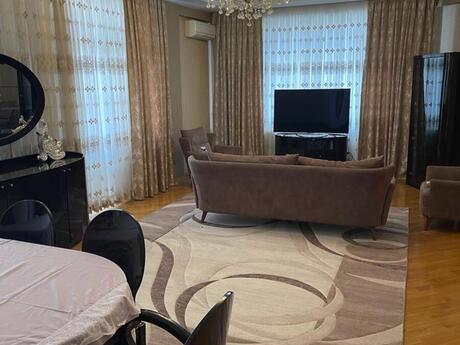 3 otaqlı yeni tikili - 28 May m. - 170 m²