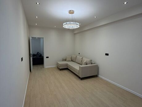 4-комн. новостройка - м. 20 января - 130 м²
