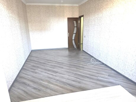 2 otaqlı köhnə tikili - Xətai r. - 57 m²
