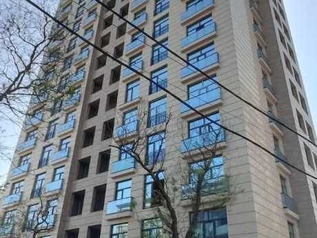 4 otaqlı yeni tikili - 28 May m. - 195 m²
