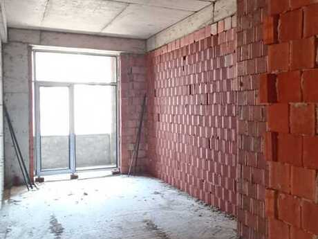 4 otaqlı yeni tikili - 28 May m. - 195 m²
