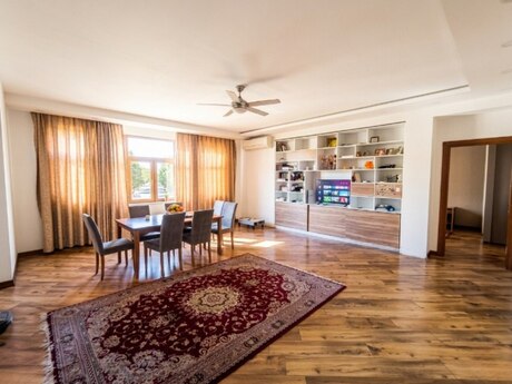 4 otaqlı yeni tikili - Şah İsmayıl Xətai m. - 168 m²
