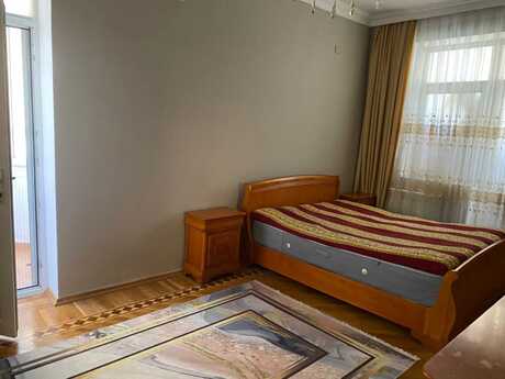 3-комн. новостройка - пос. 8-й мкр - 130 м²