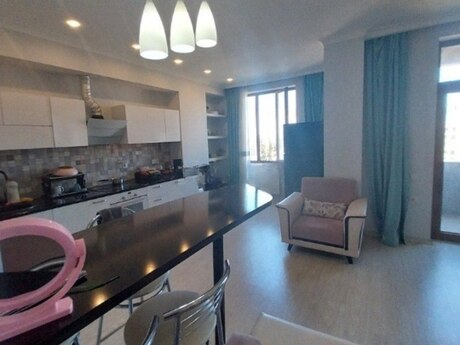 2 otaqlı yeni tikili - Nəriman Nərimanov m. - 90 m²