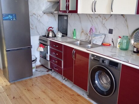 3-комн. новостройка - м. Насими - 144 м²