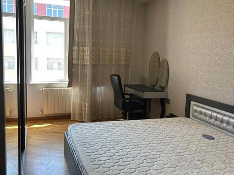 3 otaqlı yeni tikili - Nəsimi r. - 136 m²