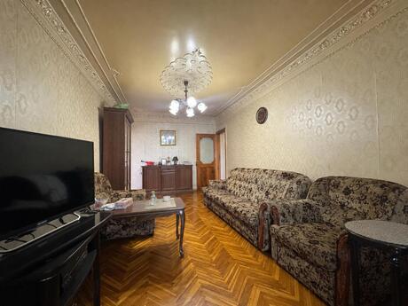 2 otaqlı köhnə tikili - Nərimanov r. - 52 m²