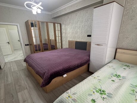 2-комн. новостройка - Хатаинский р. - 73 м²