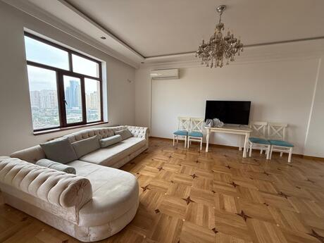 3-комн. новостройка - Наримановский  р. - 148 м²