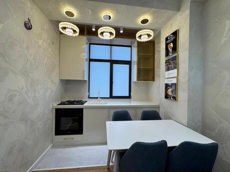 2-комн. новостройка - м. Кара Караев - 11 м²