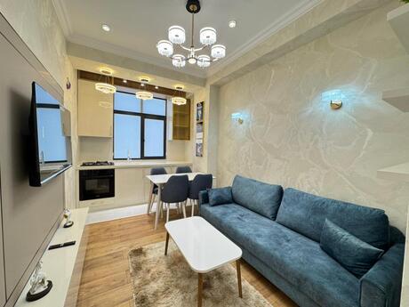 2-комн. новостройка - м. Кара Караев - 11 м²