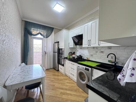 2-комн. новостройка - м. Ази Асланов - 73 м²