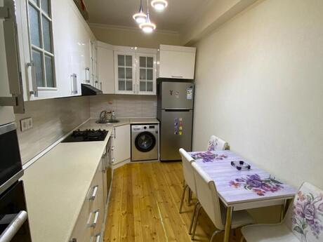 3-комн. новостройка - м. Кара Караев - 110 м²