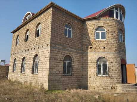 7-комн. дом/дача - пос. Новханы - 300 м²